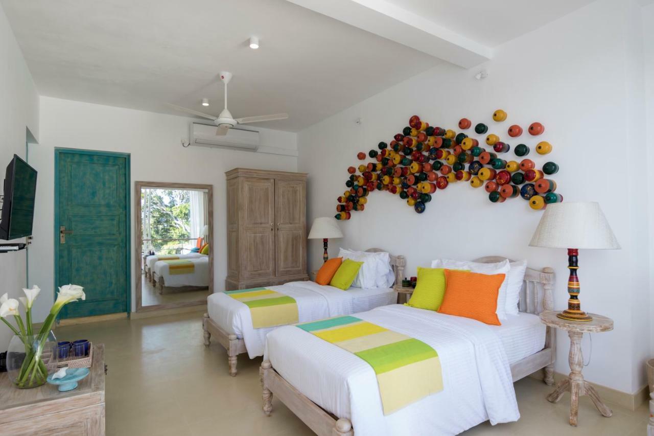 33 Lake Terrace Hikkaduwa Bagian luar foto